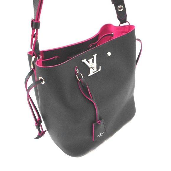Louis Vuitton Shoulder Bag Lock Me Bucket Noir Pink - Picture 7 of 10